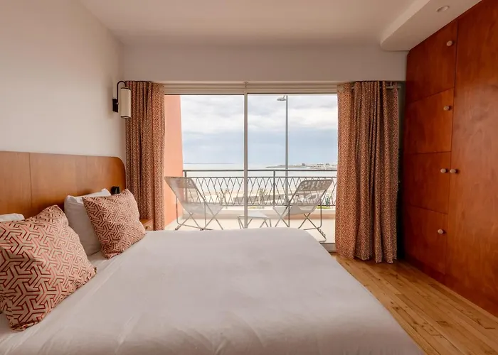 La Perriniere Face Appartement *